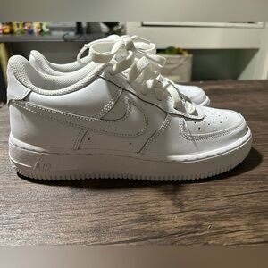 Air Force 1 white brand new